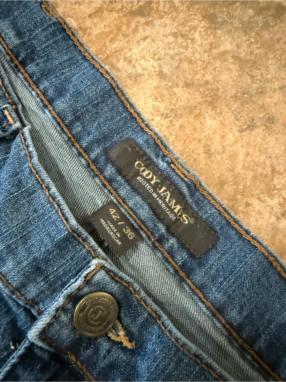 Cody James Men's Blue Bootcut Jeans - Classic Mid Wash